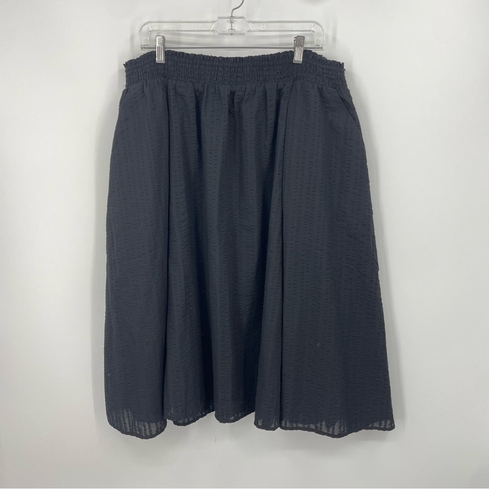 TORRID Midi Skirt black striped seersucker with pockets